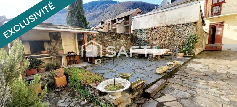 Maison de ville - 243 m² - 15 pièces