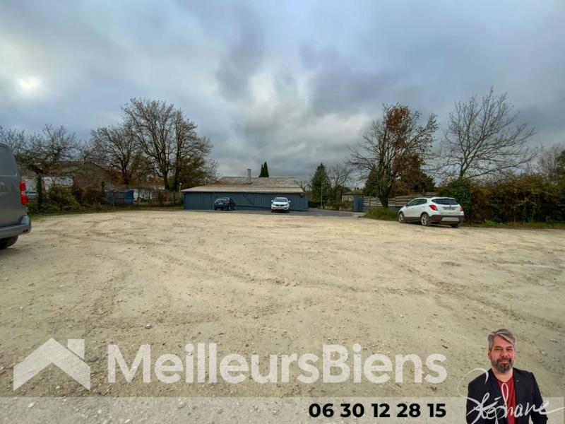 Local d'activité / Entrepôt - 450 m² - 8 pièces