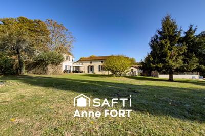 Maison - 162 m² - 5 pièces