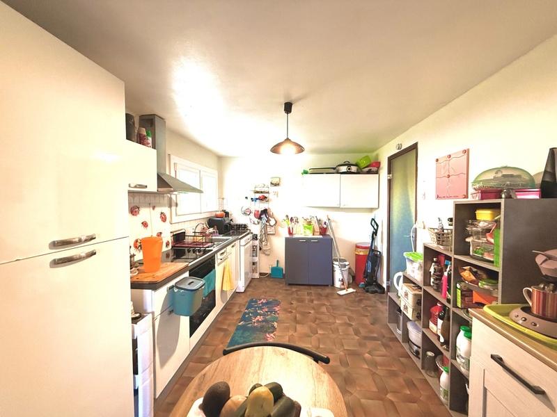 Maison - 353 m² - 12 pièces