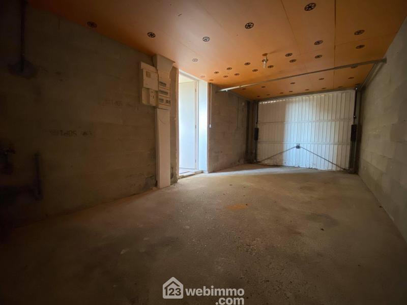 Maison - 104 m² - 4 pièces