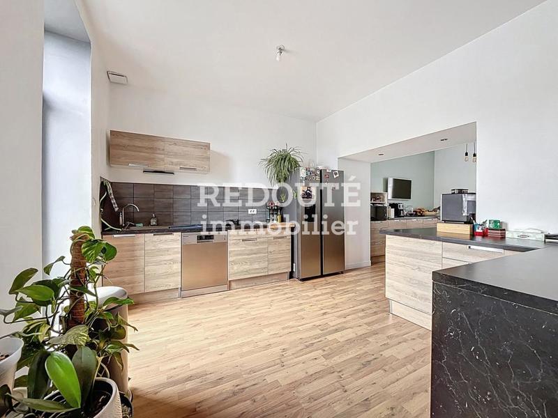 Immeuble - 162 m² - 8 pièces