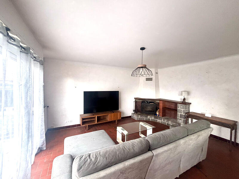 Maison - 115 m² - 4 pièces