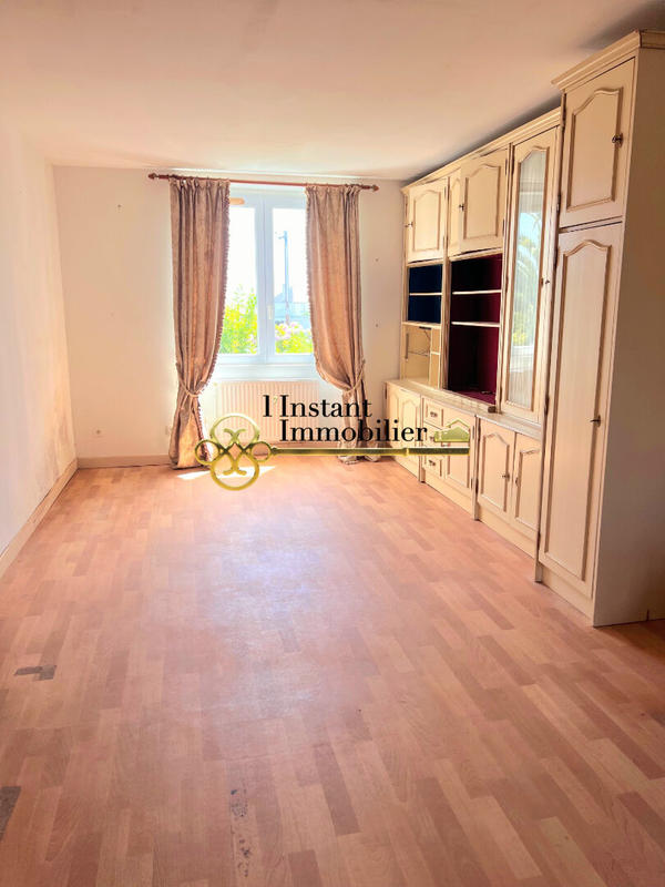 Maison - 84 m² - 5 pièces