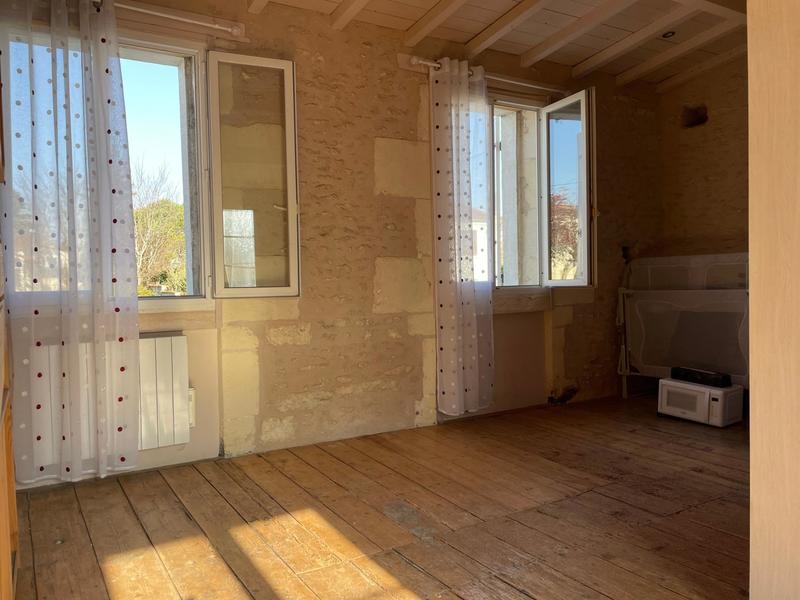 Maison - 90 m² - 3 pièces