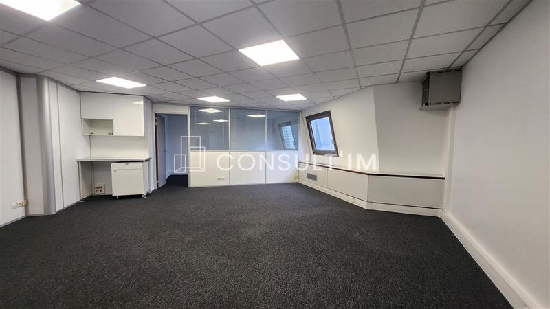 Bureau - 88 m²