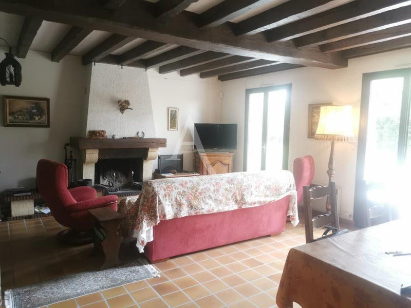 Maison - 111 m² - 6 pièces