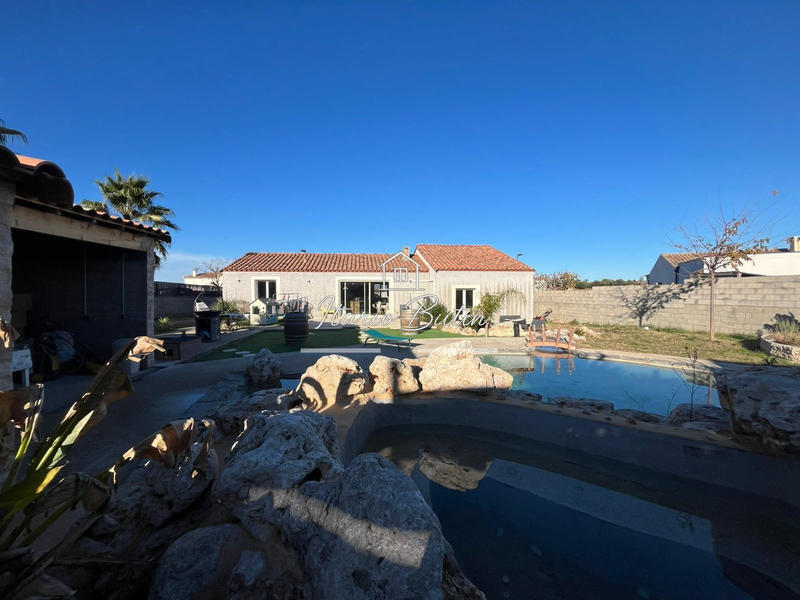 Villa - 132 m² - 8 pièces