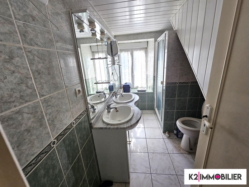 Maison - 80 m² - 6 pièces