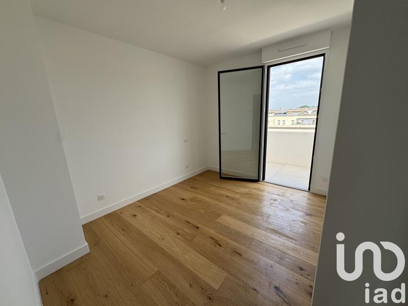 Appartement - 90 m² - 3 pièces