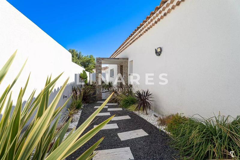 Maison - 158 m² - 5 pièces