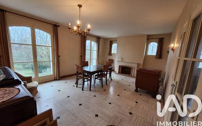 Maison - 138 m² - 5 pièces