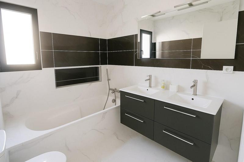 Maison - 88 m² - 3 pièces