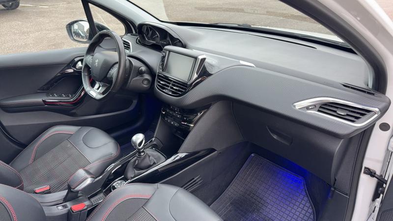 Peugeot 2008 Sw II 1.6 BlueHdi 120 Gt Line