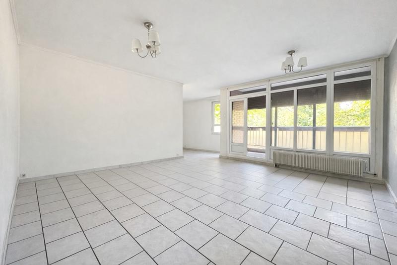 Appartement - 80 m² - 4 pièces