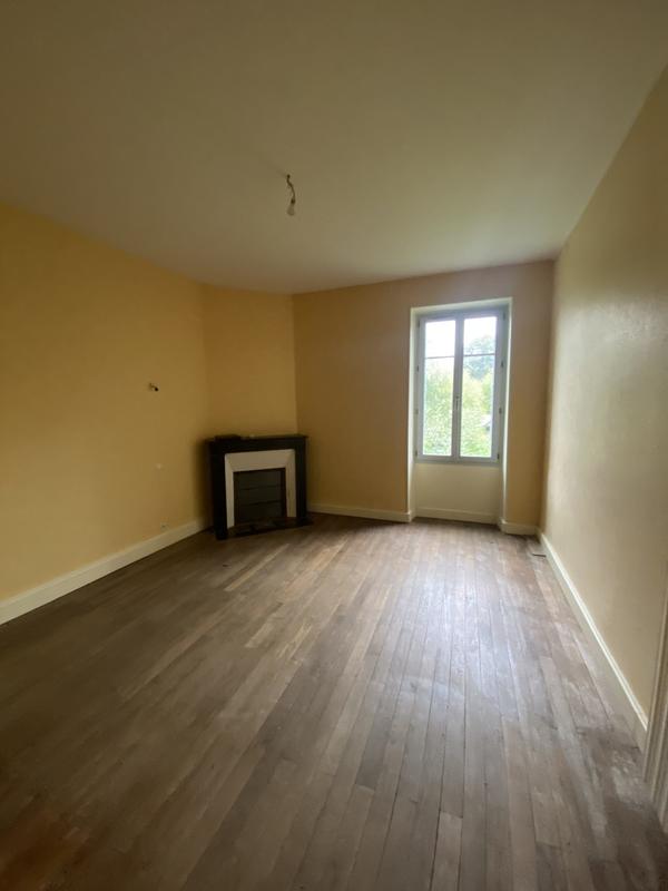 Maison ancienne - 172 m² - 5 pièces