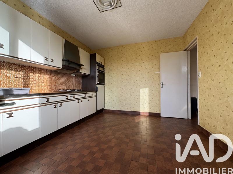 Maison - 110 m² - 6 pièces