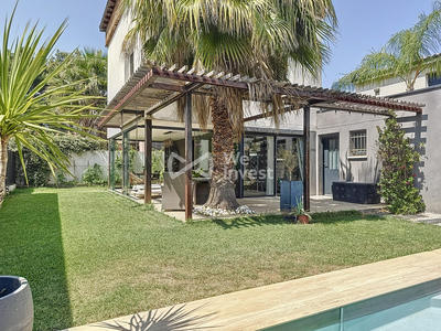 Villa - 100 m² - 4 pièces