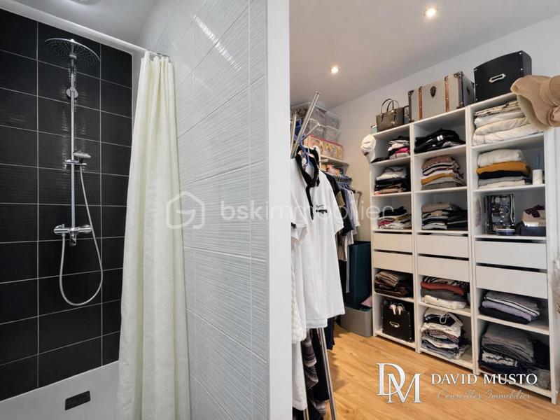 Maison - 108 m² - 5 pièces