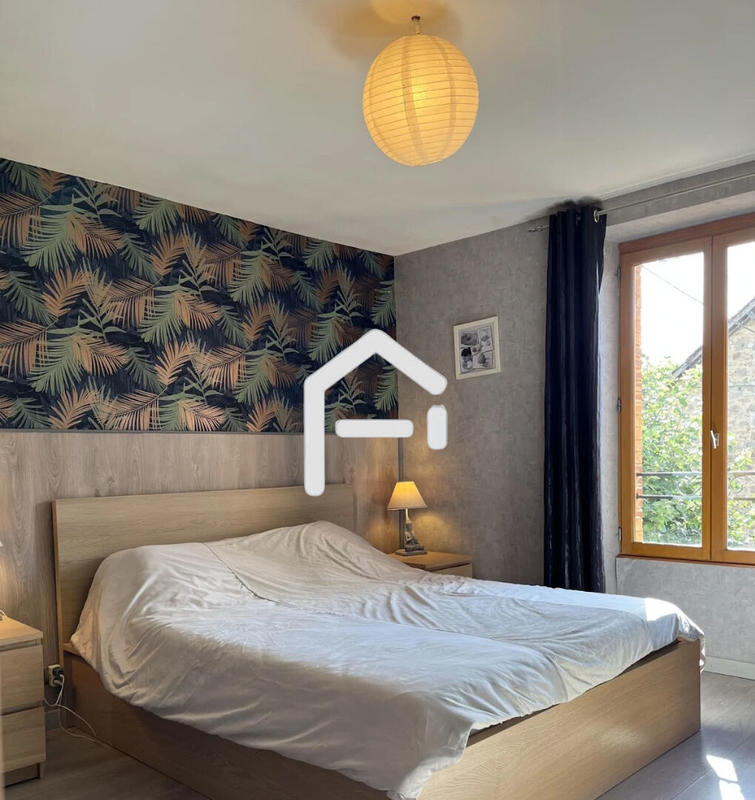 Maison - 282 m² - 14 pièces