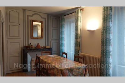 Maison - 275 m² - 5 pièces