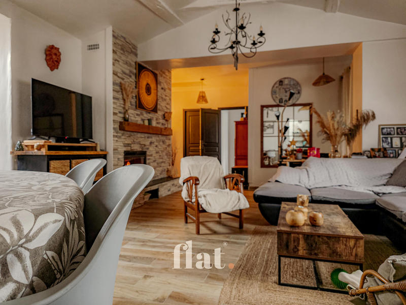 Maison - 130 m² - 5 pièces