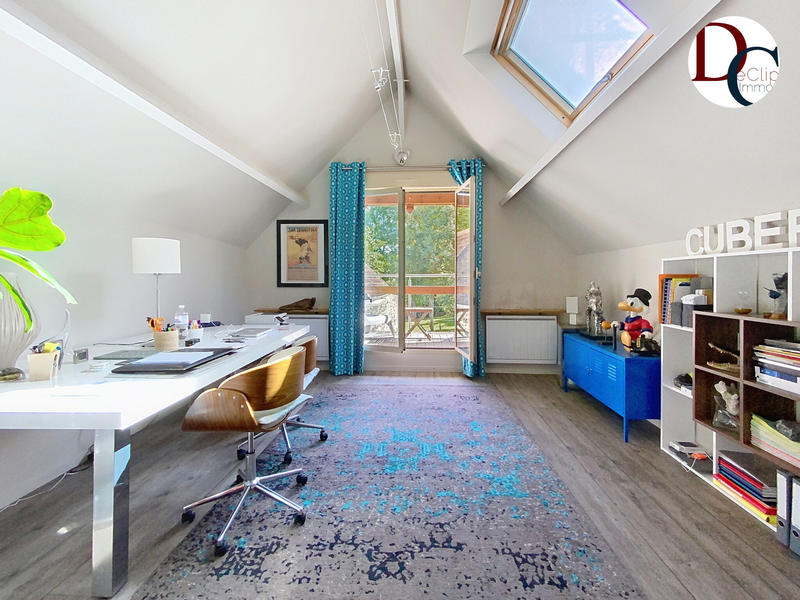 Maison - 190 m² - 10 pièces