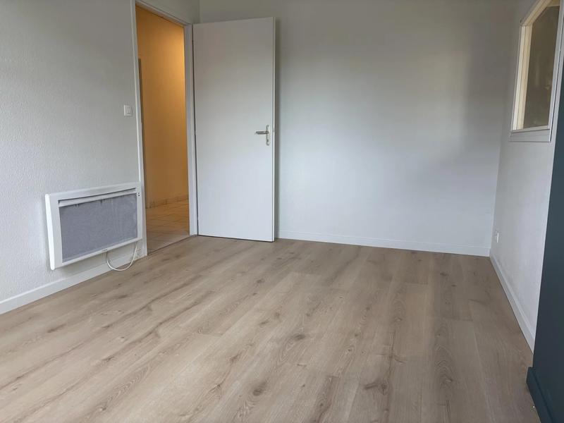 Local d'activités - 12 m² - 1 pièce