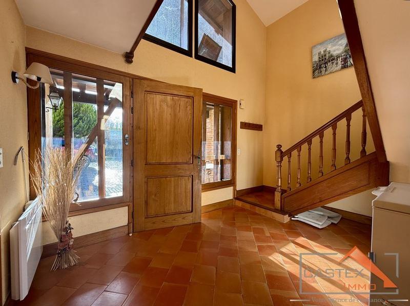 Maison en pierre - 223 m² - 7 pièces