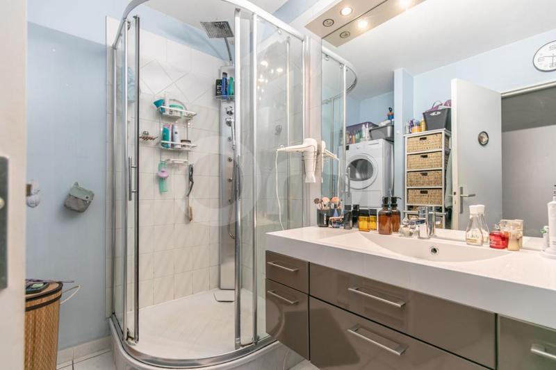 Appartement - 69 m² - 3 pièces