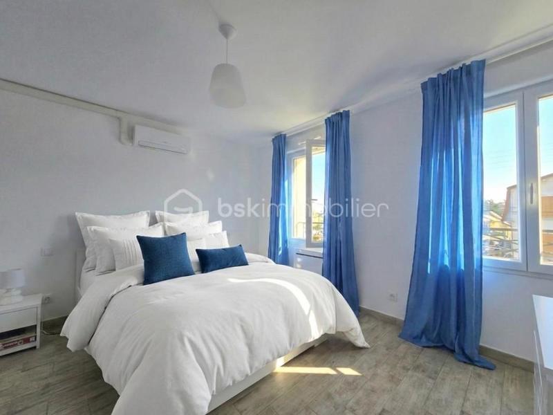 Maison - 118 m² - 5 pièces