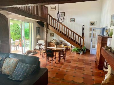 Maison - 173 m² - 6 pièces