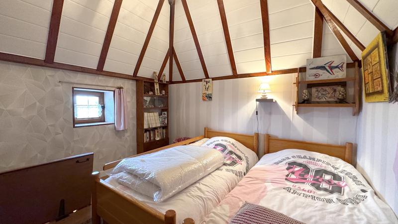 Maison - 100 m² - 6 pièces