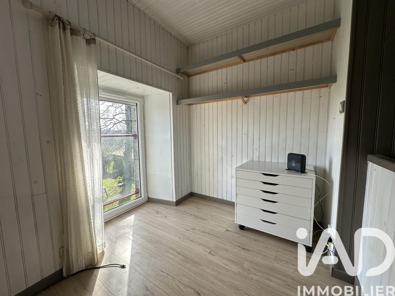 Maison - 210 m² - 8 pièces