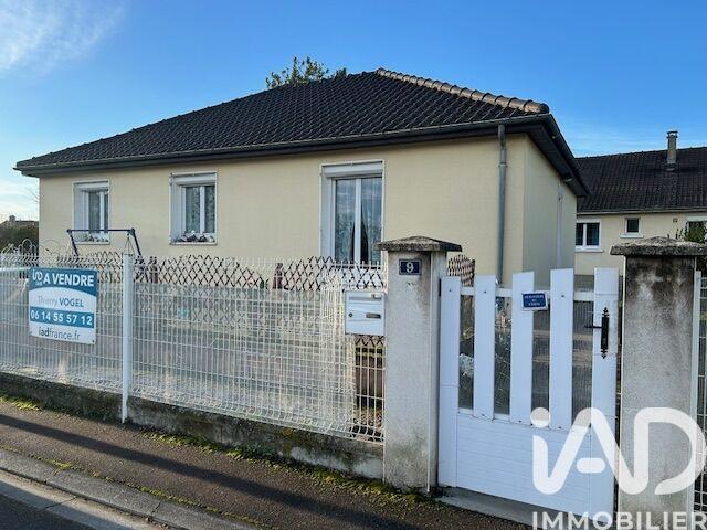 Maison de ville - 82 m² - 5 pièces