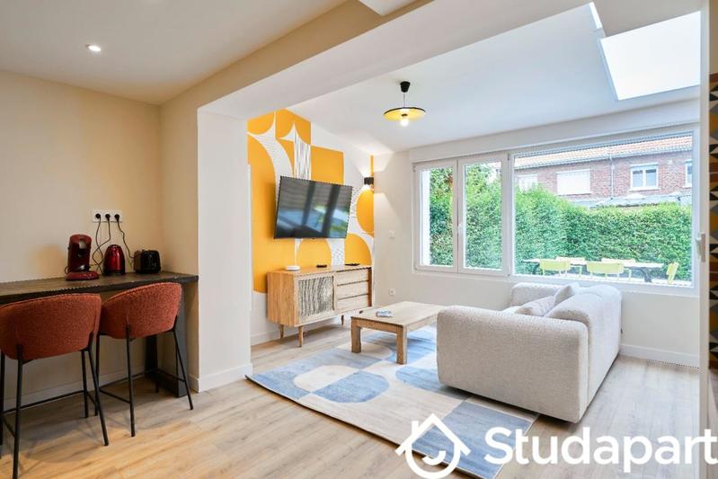 Chambre - 11 m² - 1 pièce