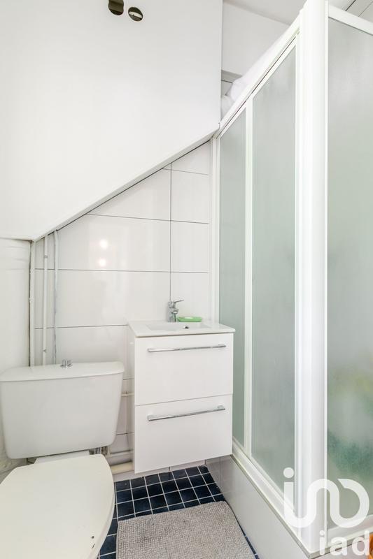 Appartement - 151 m² - 6 pièces