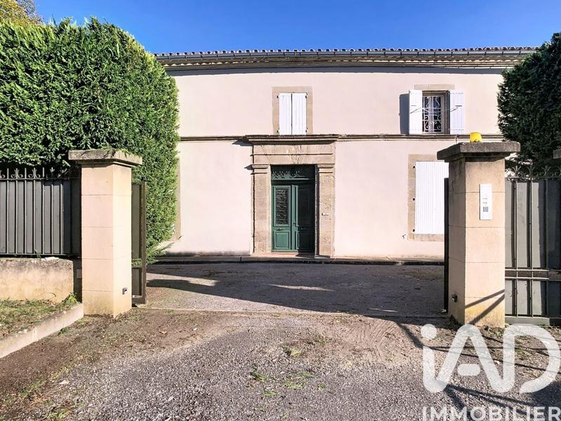 Maison - 465 m² - 12 pièces
