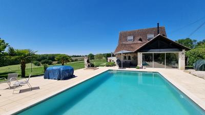 Maison - 91 m² - 3 pièces