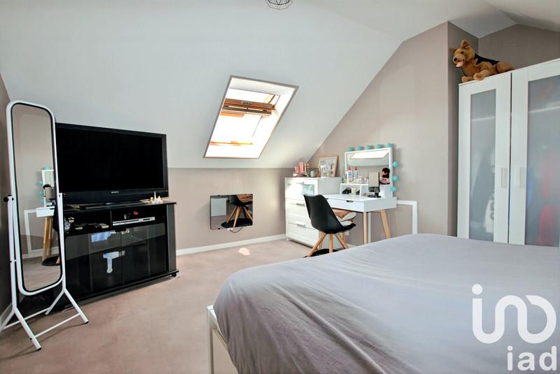 Maison - 121 m² - 6 pièces