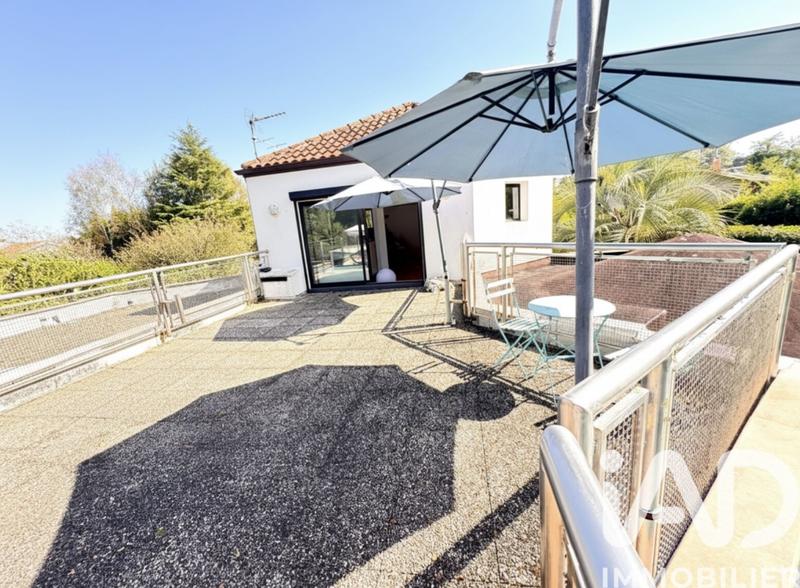 Maison de maîtres - 220 m² - 6 pièces