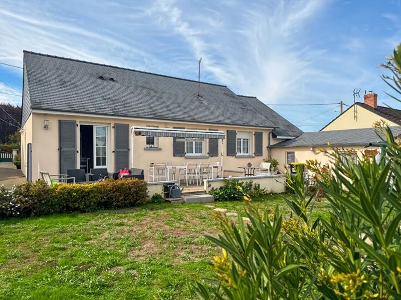 Maison - 92 m² - 5 pièces