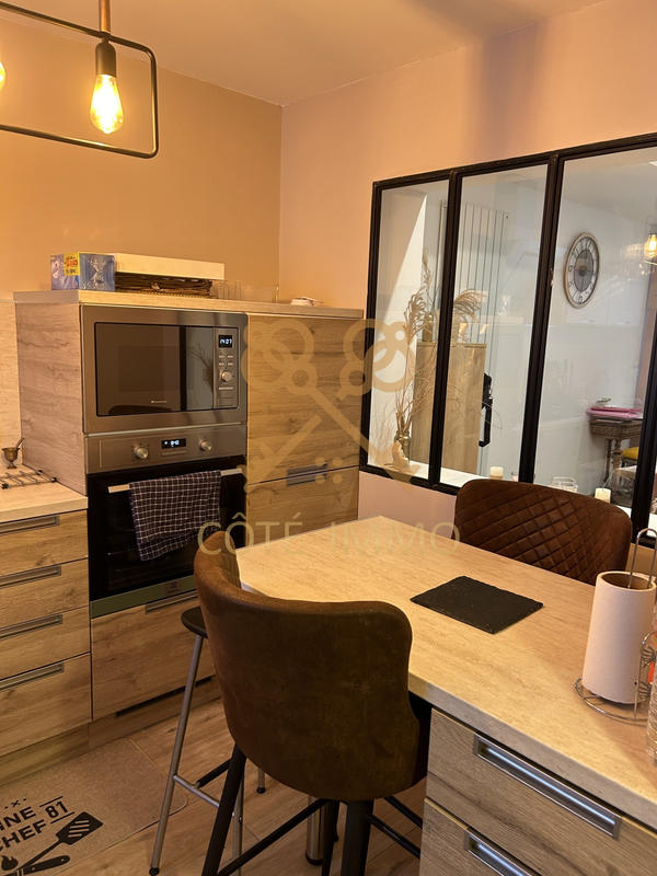 Maison - 90 m² - 3 pièces