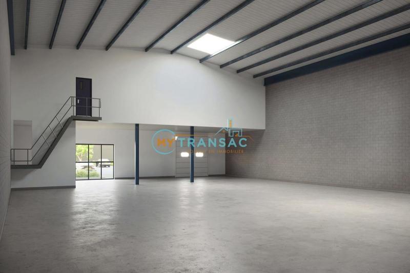 Local d'activités - 750 m²