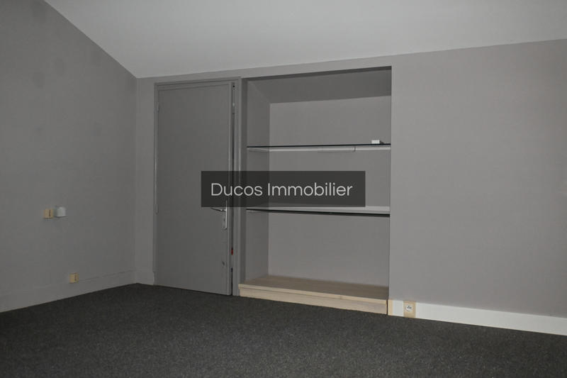 Local d'activités - 150 m²