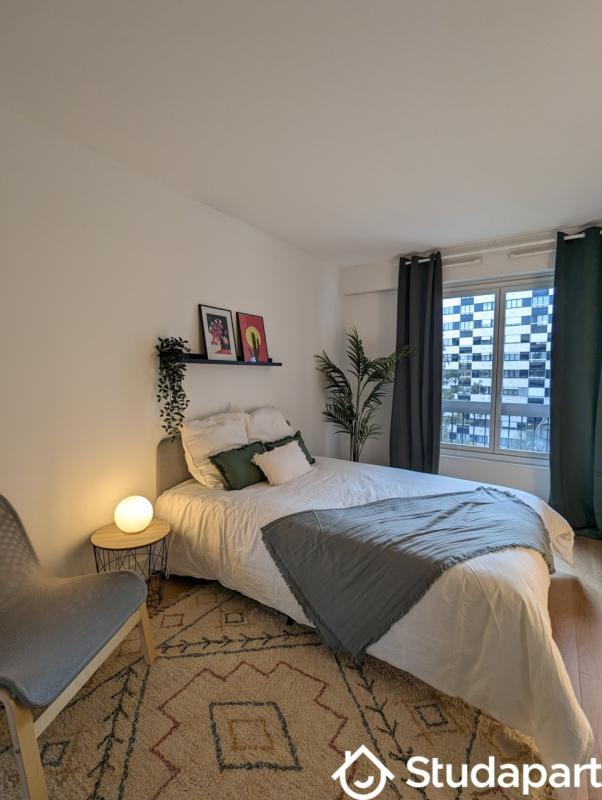 Chambre - 13 m² - 1 pièce