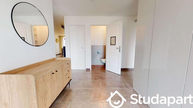 Chambre - 9 m² - 1 pièce