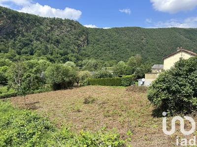 Terrain - 875 m²