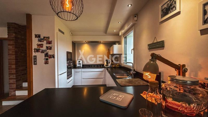 Maison - 158 m² - 5 pièces