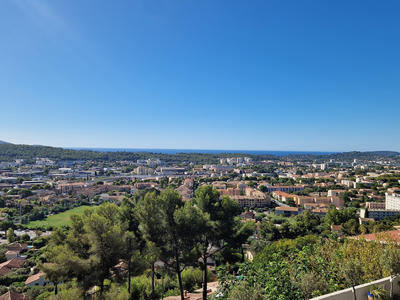 Maison - 176 m² - 6 pièces